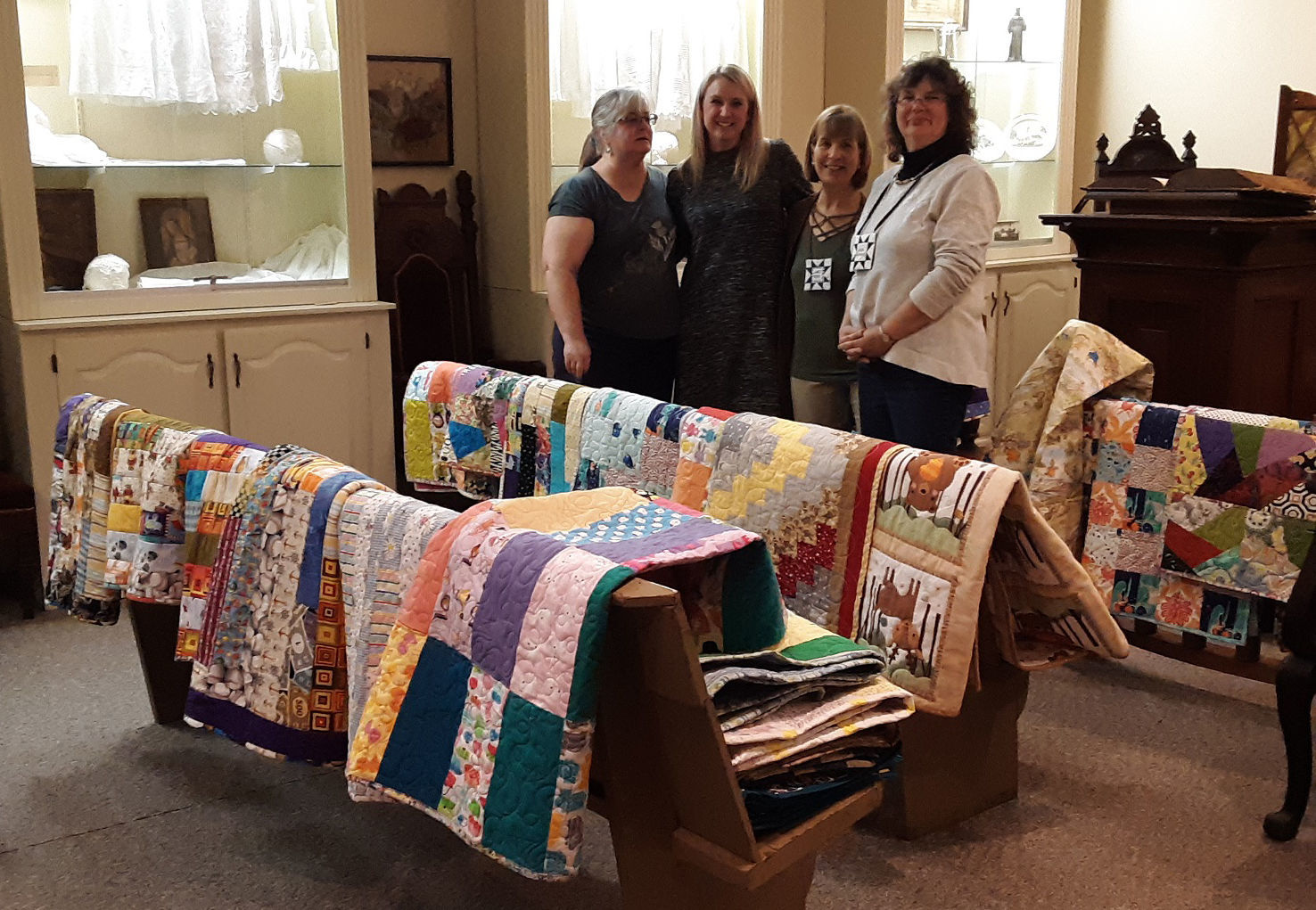 Heritage Quilt Guild donates cuddle quilts